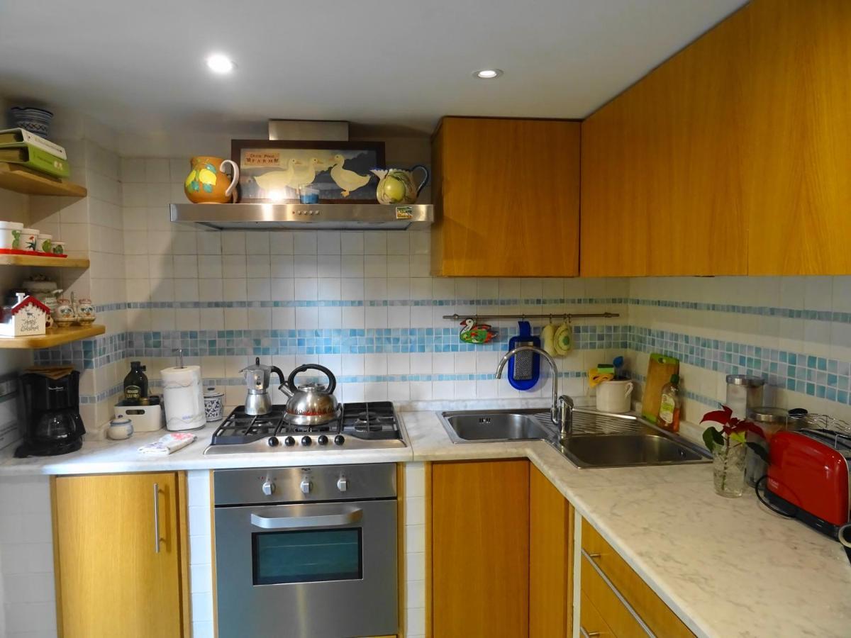 Mezzocannone Holiday House Napoli Dış mekan fotoğraf